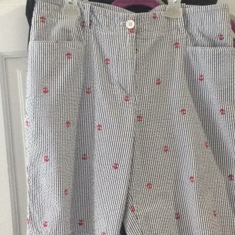 Woman’s shorts